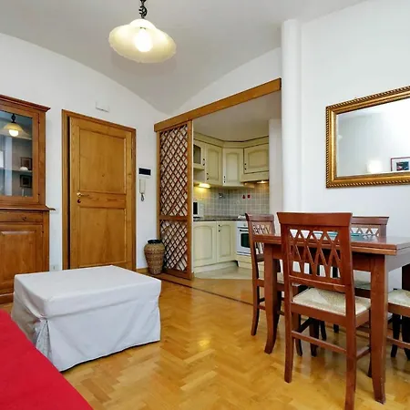 Apartment Borgo Pio